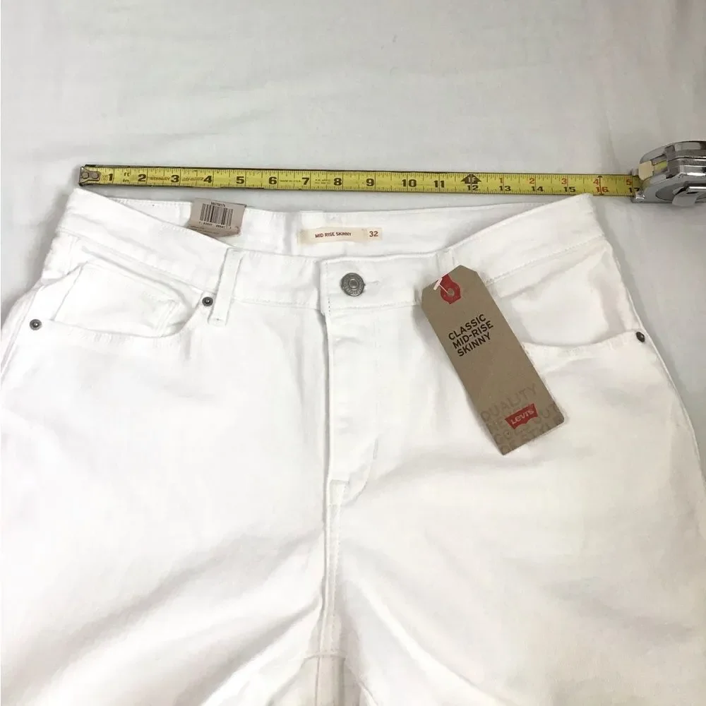 Levi’s White Classic Mid Rise Skinny Jeans New Size 32